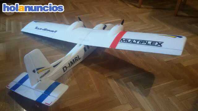 AVIÓN RC MULTIPLEX TWIN STAR II RR - Aeromodelismo